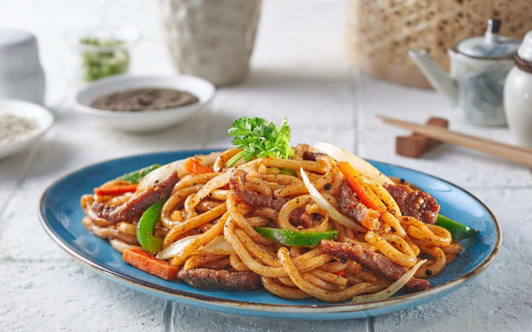 MIE UDON GORENG LADA HITAM